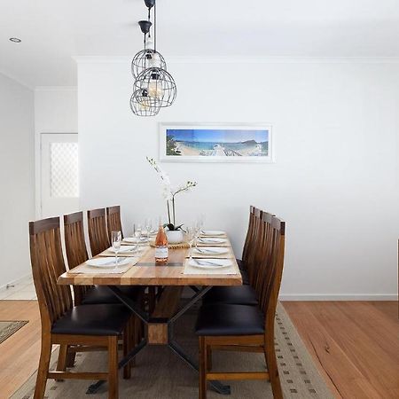 Dutchie'S Sand & Sea Beach House - Easy Walk To The Beach Nelson Bay Exterior photo